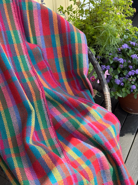 MacAusland’s Throw Blanket 2026 Special Edition No. 22