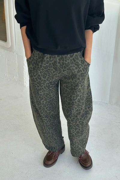 Arc Pants - Leopard Fern
