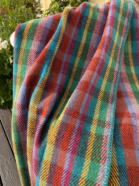MacAusland’s Queen Blanket 2026 Special Edition No.9