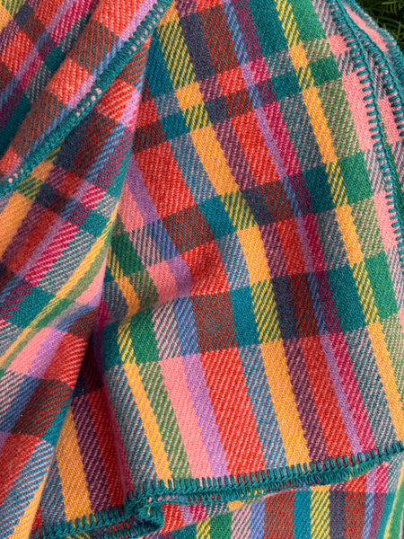 MacAusland’s Queen Blanket 2026 Special Edition No.8