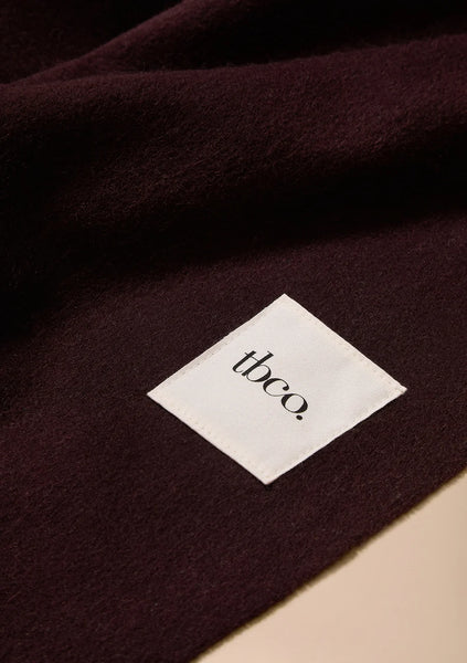 Lambswool Oversized Scarf in Dark Brown