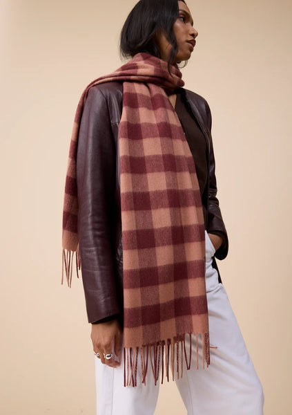 Lambswool Oversized Scarf in Fig and Brown Gingham