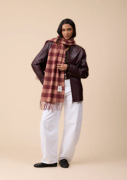 Lambswool Oversized Scarf in Fig and Brown Gingham