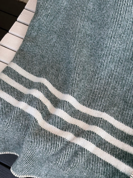 MacAusland's Throw Blanket - Forest