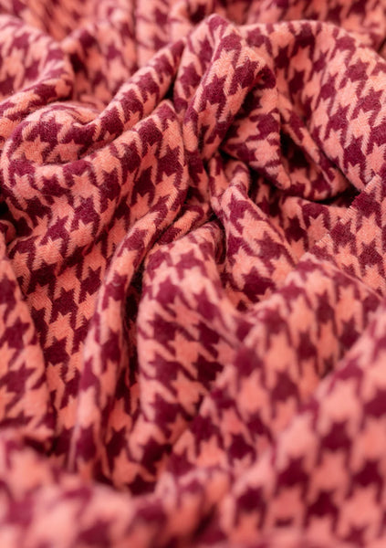 Lambswool Scarf in Red and Berry Houndstooth