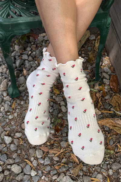 Petal Ruffled Hugger Crew Socks - Cream/Floral