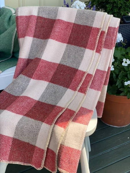 MacAusland's Throw Blanket - Red