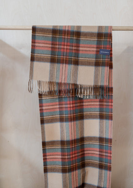 Lambswool Oversized Scarf in Antique Stewart Tartan