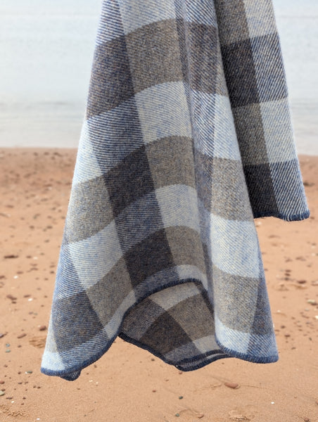 MacAusland's Throw Blanket - Island Blues