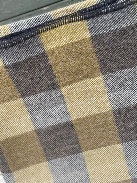 MacAusland's Throw Blanket - Olive and Black